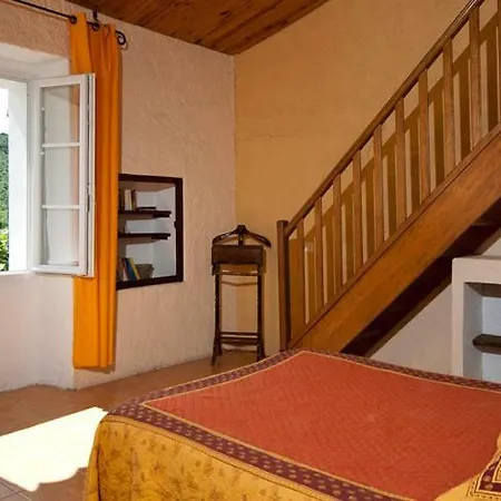Domaine De Bertrandy Frühstückspension *